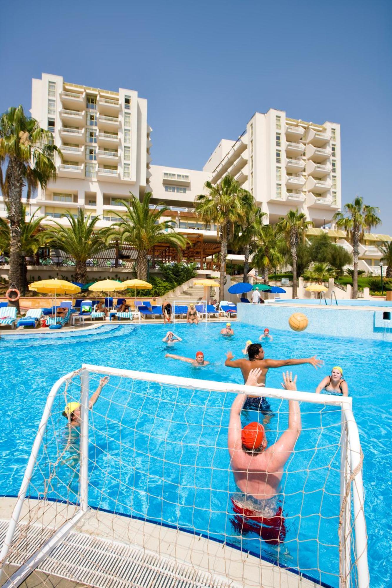 Fantasia Deluxe Hotel Kusadasi Exterior photo